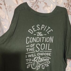 Forest Green Graphic Women's Tee